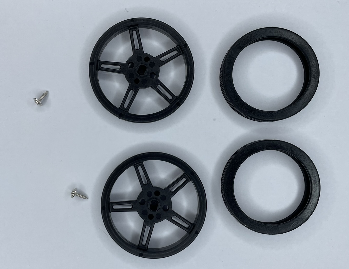 ../../../_images/wheel.JPEG